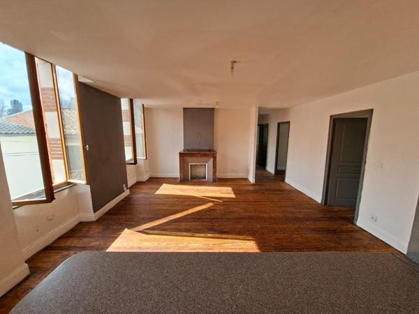 Appartements et terrain