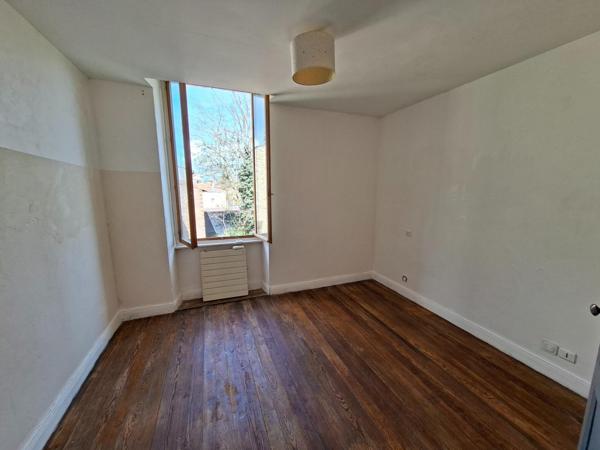 Appartements et terrain