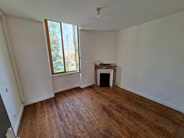 Appartements et terrain