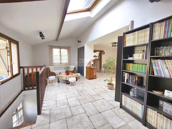 Maison - À vendre - 229 m² - FORGES-LES-BAINS | The Door Man