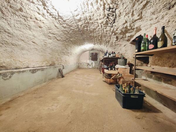 Maison - À vendre - 229 m² - FORGES-LES-BAINS | The Door Man