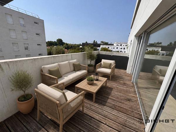 Appartement 3 pièces 72 m² BEGLES - 33130