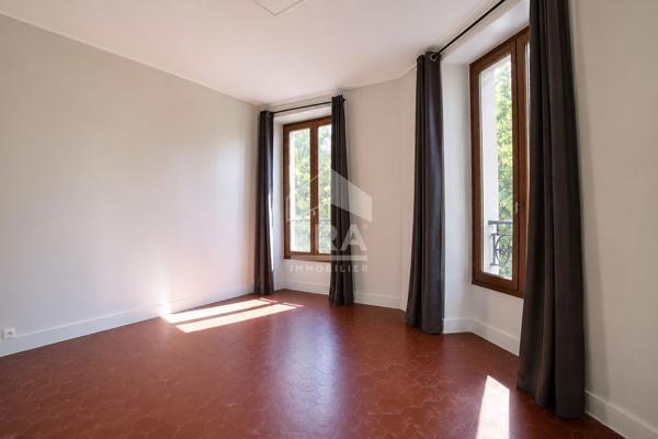 STUDIO AUX PORTES DE PARIS