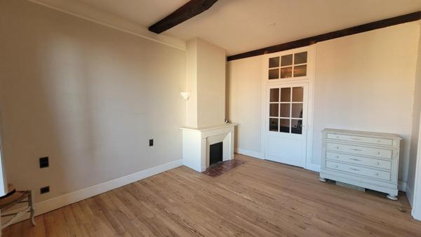 MAISON BOURGEOISE T6 - JARDIN - GARAGE - DEPENDANCE