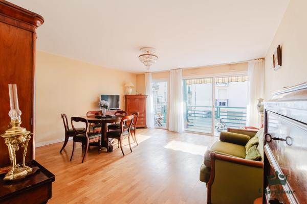 Appartement 3 pièce(s) 2 chambre(s) 80 m²