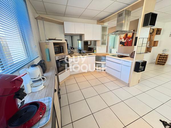 Appartement à louer de 3 pièces de 100 m²