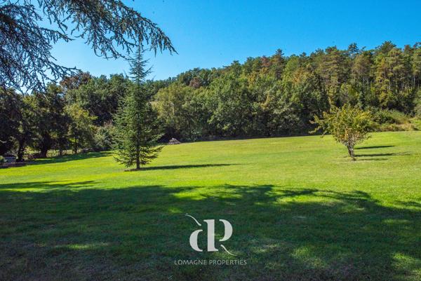 Beaumont-de-Lomagne (82500) Charmante propriété de deux maisons alliant caractère et confort