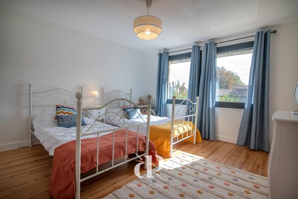 Beaumont-de-Lomagne (82500) Charmante propriété de deux maisons alliant caractère et confort