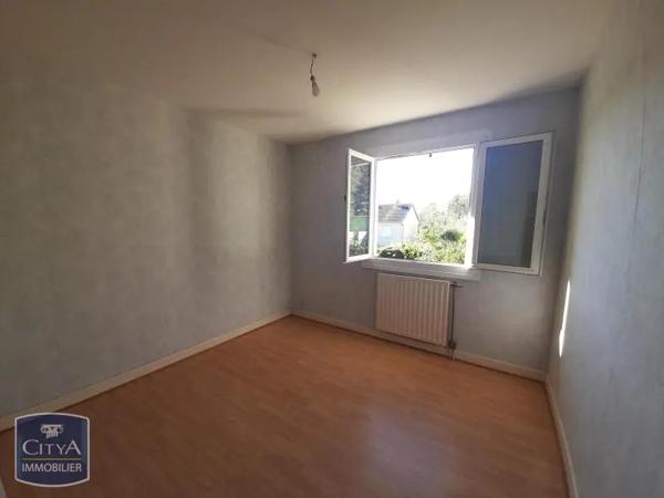 Maison à louer 4 pièces 74.41m² Le Blanc (36300)