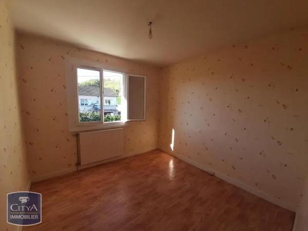 Maison à louer 4 pièces 74.41m² Le Blanc (36300)