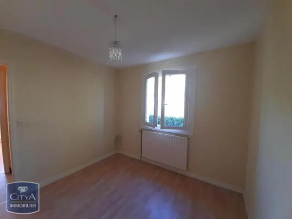Maison à louer 4 pièces 74.41m² Le Blanc (36300)