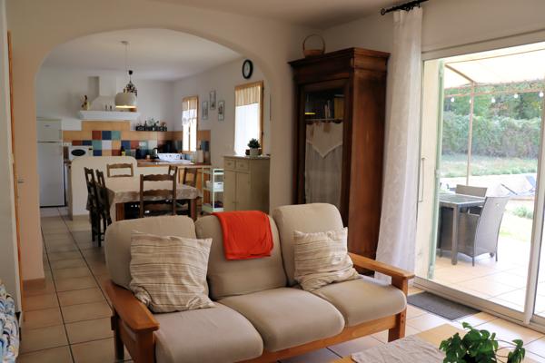 Apt (84400) Villa avec piscine à Apt