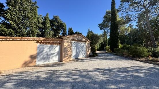 Roquebrune-sur-Argens (83520) Propriété parcelles détachables