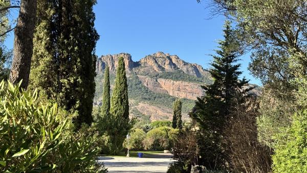 Roquebrune-sur-Argens (83520) Propriété parcelles détachables