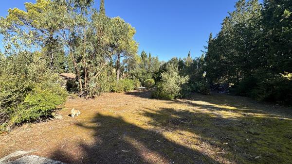 Roquebrune-sur-Argens (83520) Propriété parcelles détachables