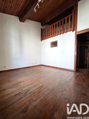 Maison à vendre 4 pièces 236 m² Bages