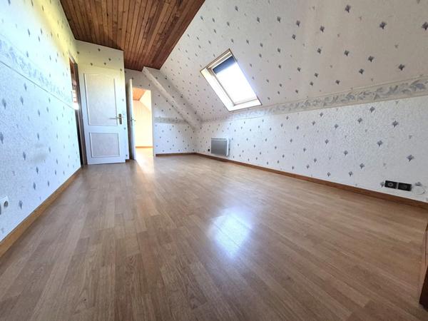 Maison à vendre 7 pièces 155m² Noyelles-sur-Escaut (59159)