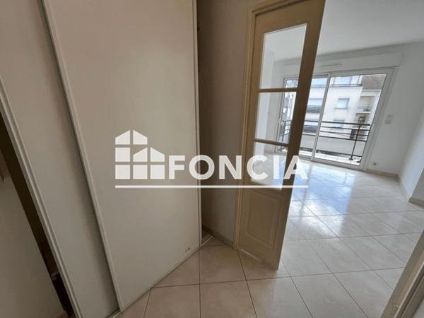 Location Studio 34.83 m² - 14 TER RUE DU GENERAL LECLERC Morangis 91420