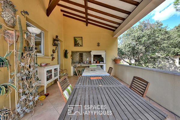Elégante villa d’architecte et son parc de 3 400 m²