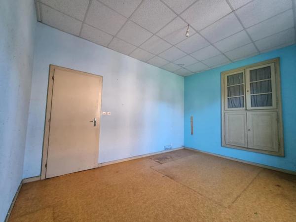 🏡 **Immeuble à rénover – Gros potentiel à Abreschviller !**