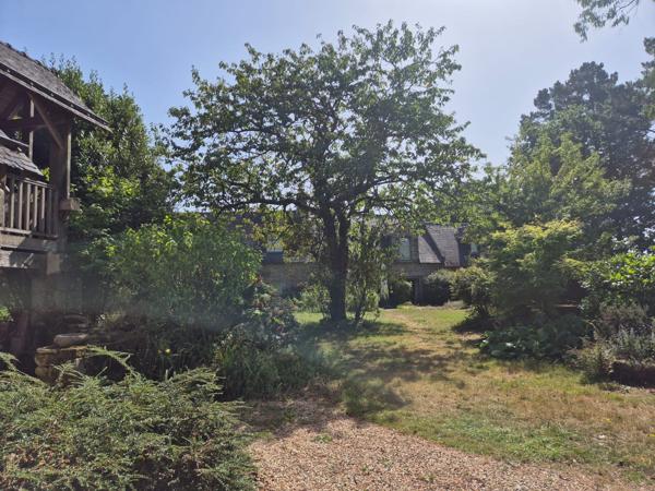 Charmante bâtisse à rénover