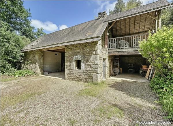 Charmante bâtisse à rénover