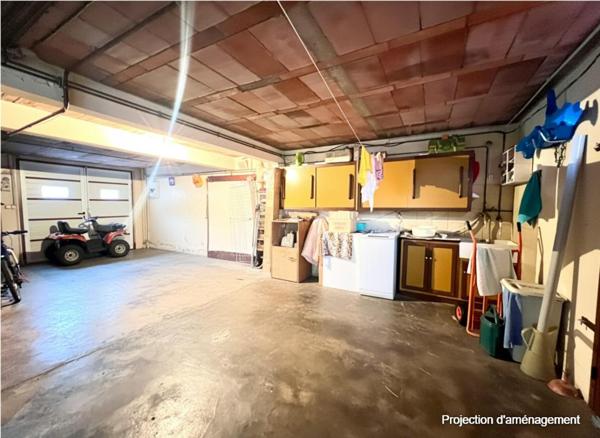 Maison avec jardin, garage et terrain constructible