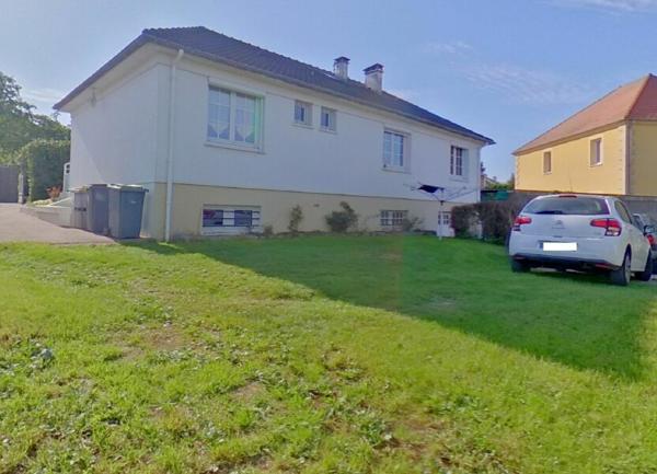 Maison à vendre    6 pièces •    Domont