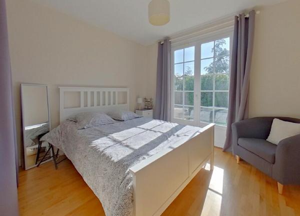 Maison à vendre    6 pièces •    Domont