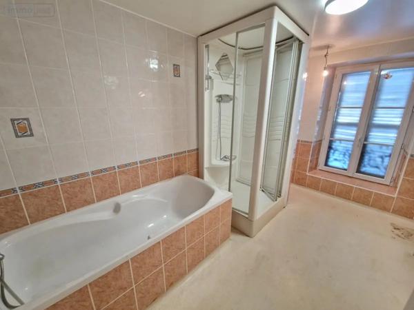 Achat - Immeuble Pontivy 56300 314 m 2 458 m 2