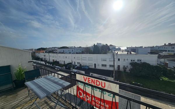 Appartement à vendre    2 pièces • 25,46 m2 Royan