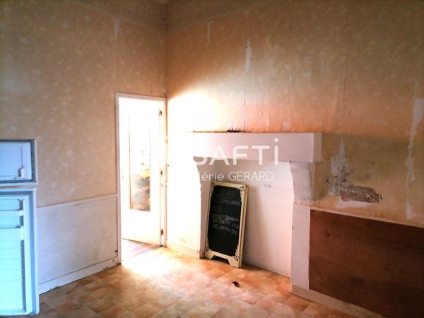 A SAISIR Immeuble 80m² au coeur du village