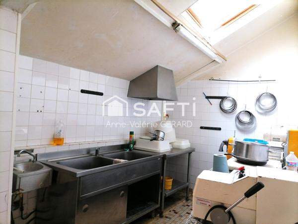 A SAISIR Immeuble 80m² au coeur du village