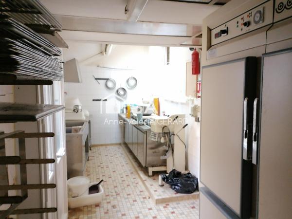 A SAISIR Immeuble 80m² au coeur du village