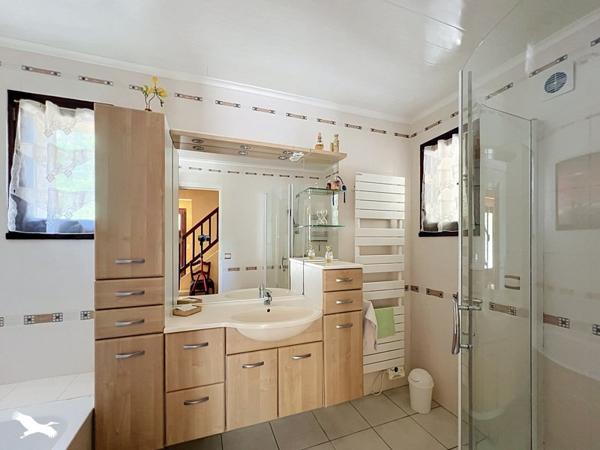 Maison à vendre 296 520 € Champcevinel 6 p 155 m² DPE C