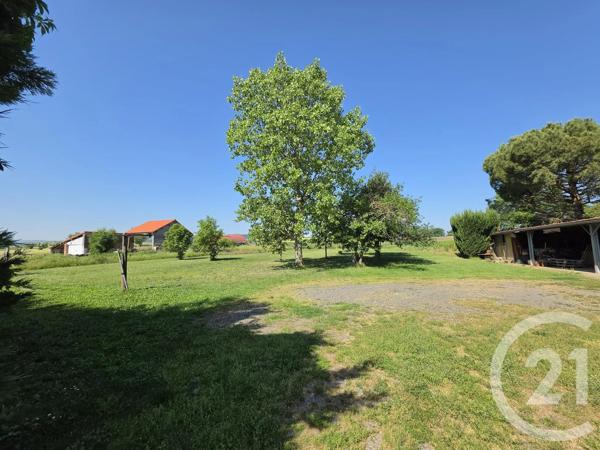 Maison à vendre  6 pièces - 185 m 2   BOURNONCLE ST PIERRE  - 43