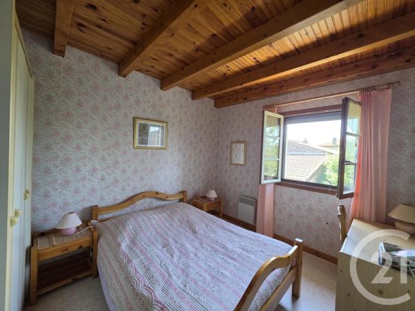 Maison à vendre  6 pièces - 185 m 2   BOURNONCLE ST PIERRE  - 43