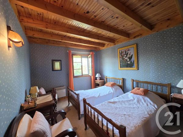 Maison à vendre  6 pièces - 185 m 2   BOURNONCLE ST PIERRE  - 43