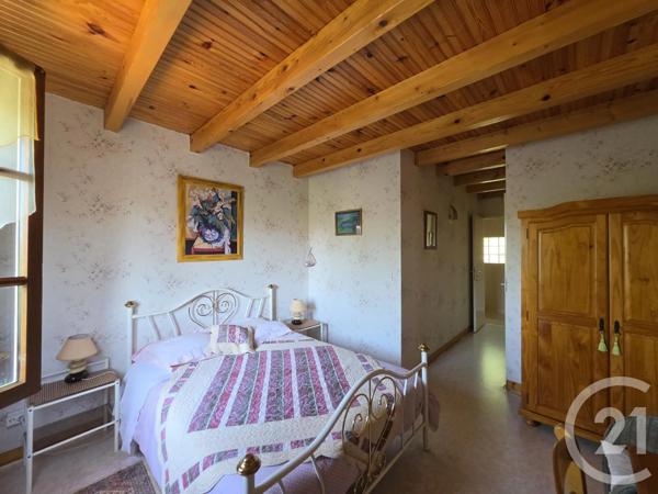 Maison à vendre  6 pièces - 185 m 2   BOURNONCLE ST PIERRE  - 43
