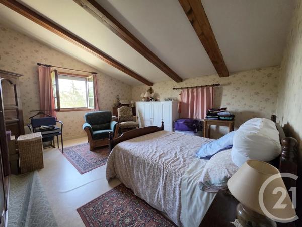 Maison à vendre  6 pièces - 185 m 2   BOURNONCLE ST PIERRE  - 43