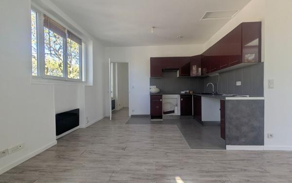 Appartement à vendre    4 pièces • 70,42 m2 Saint-Maur-des-Fossés