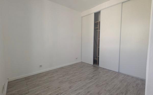 Appartement à vendre    4 pièces • 70,42 m2 Saint-Maur-des-Fossés