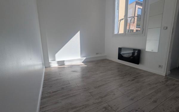 Appartement à vendre    4 pièces • 70,42 m2 Saint-Maur-des-Fossés