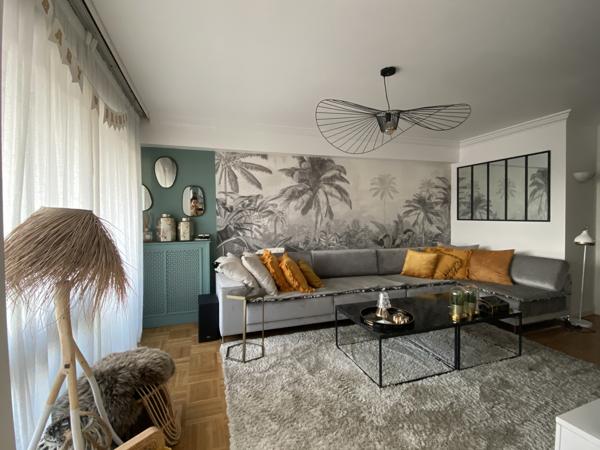 Sublime T3/4 rénové, terrasse, garage.