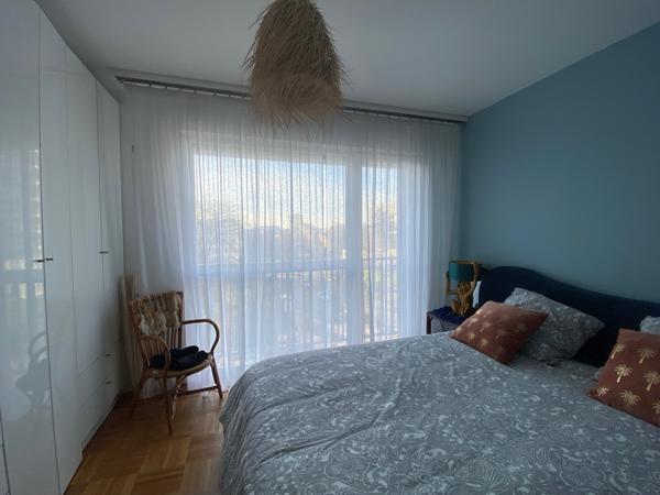 Sublime T3/4 rénové, terrasse, garage.