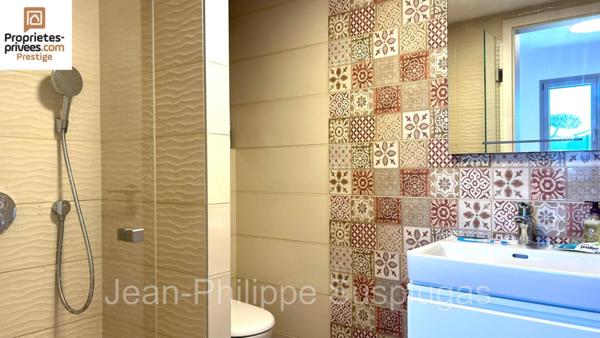 Superbe villa Saint Cyr Sur Mer 6 pièce(s) 163 m2