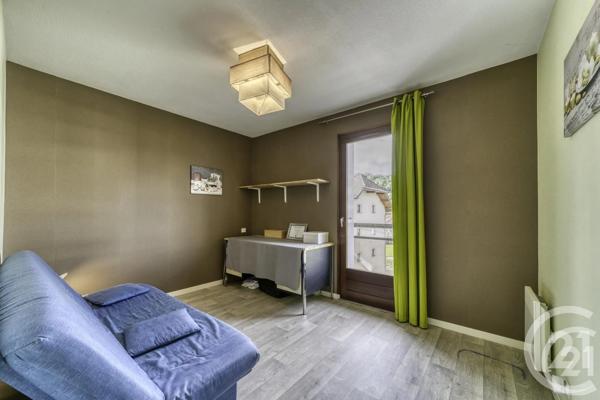 Appartement F3 à vendre  3 pièces - 67,95 m 2   RUMILLY  - 74