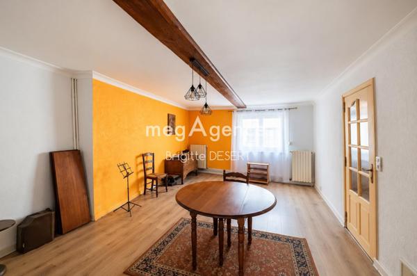 Maison à BONNETABLE, 72110 - 5 pièces 105m²