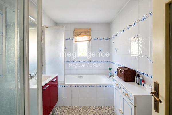 Maison à BONNETABLE, 72110 - 5 pièces 105m²