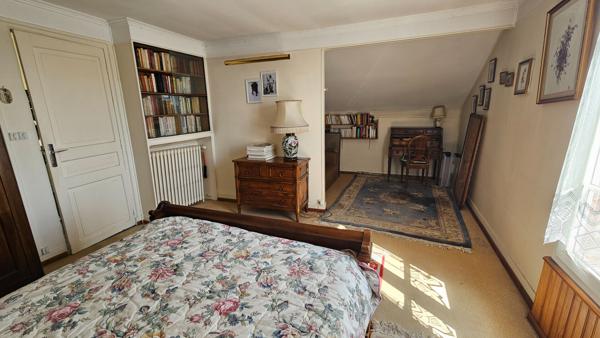 Maison Neuilly Sur Marne 4 pièce(s)